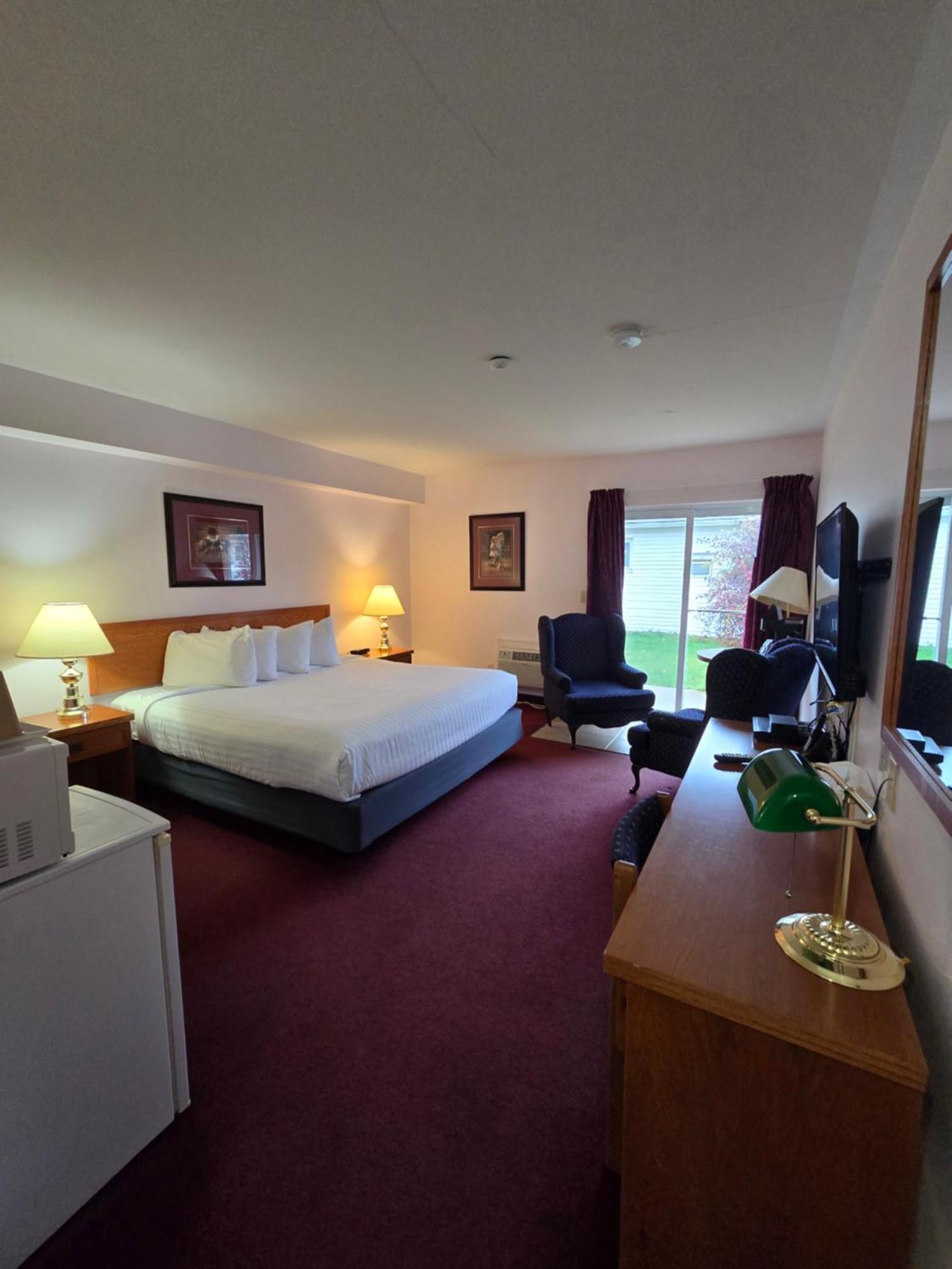 ทราเวลลอดจ์ บาย วินด์แฮม พอร์ต เอลกิ้น Motel พอร์ตเอลกิน ภายนอก รูปภาพ