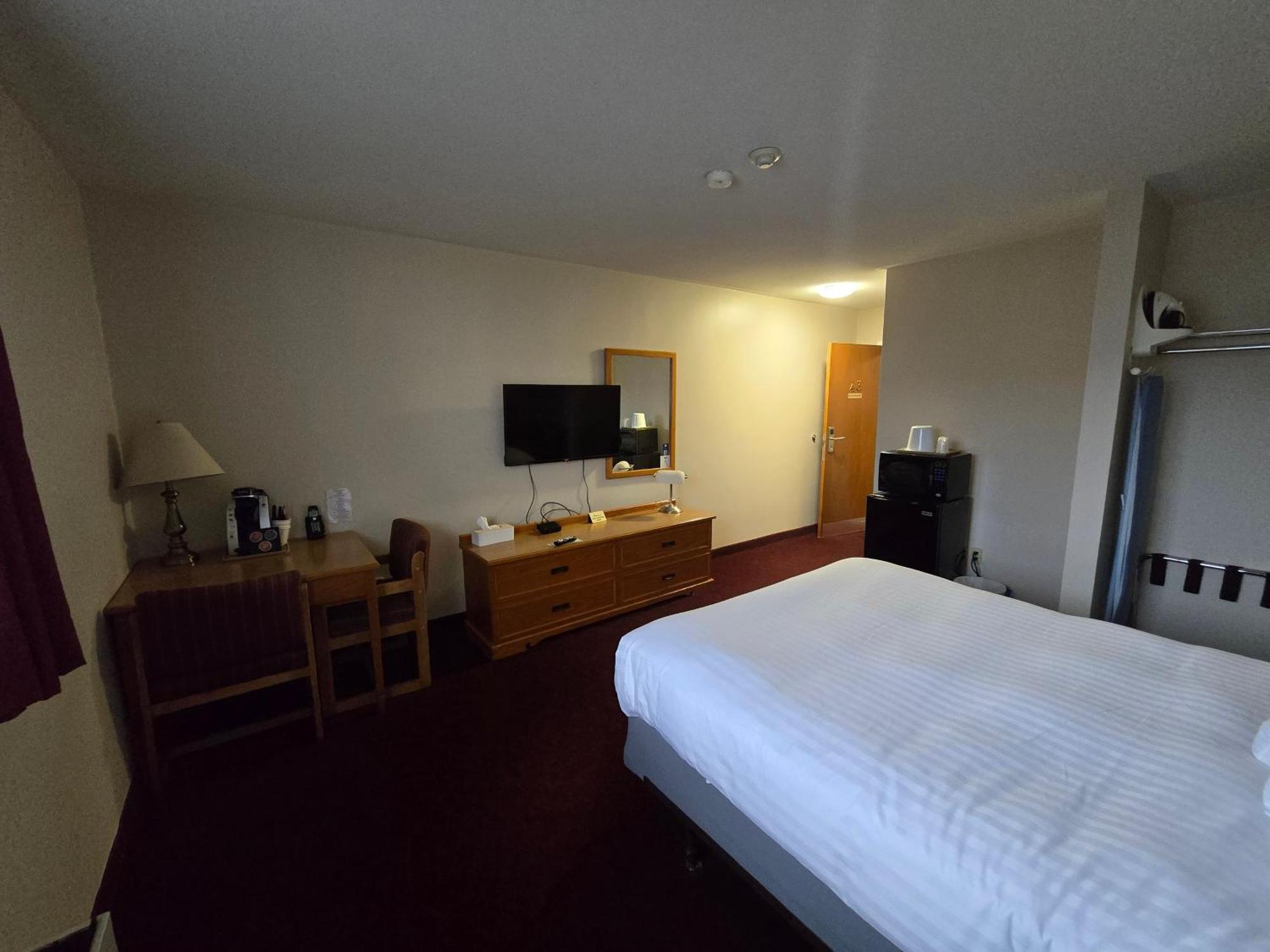 ทราเวลลอดจ์ บาย วินด์แฮม พอร์ต เอลกิ้น Motel พอร์ตเอลกิน ภายนอก รูปภาพ