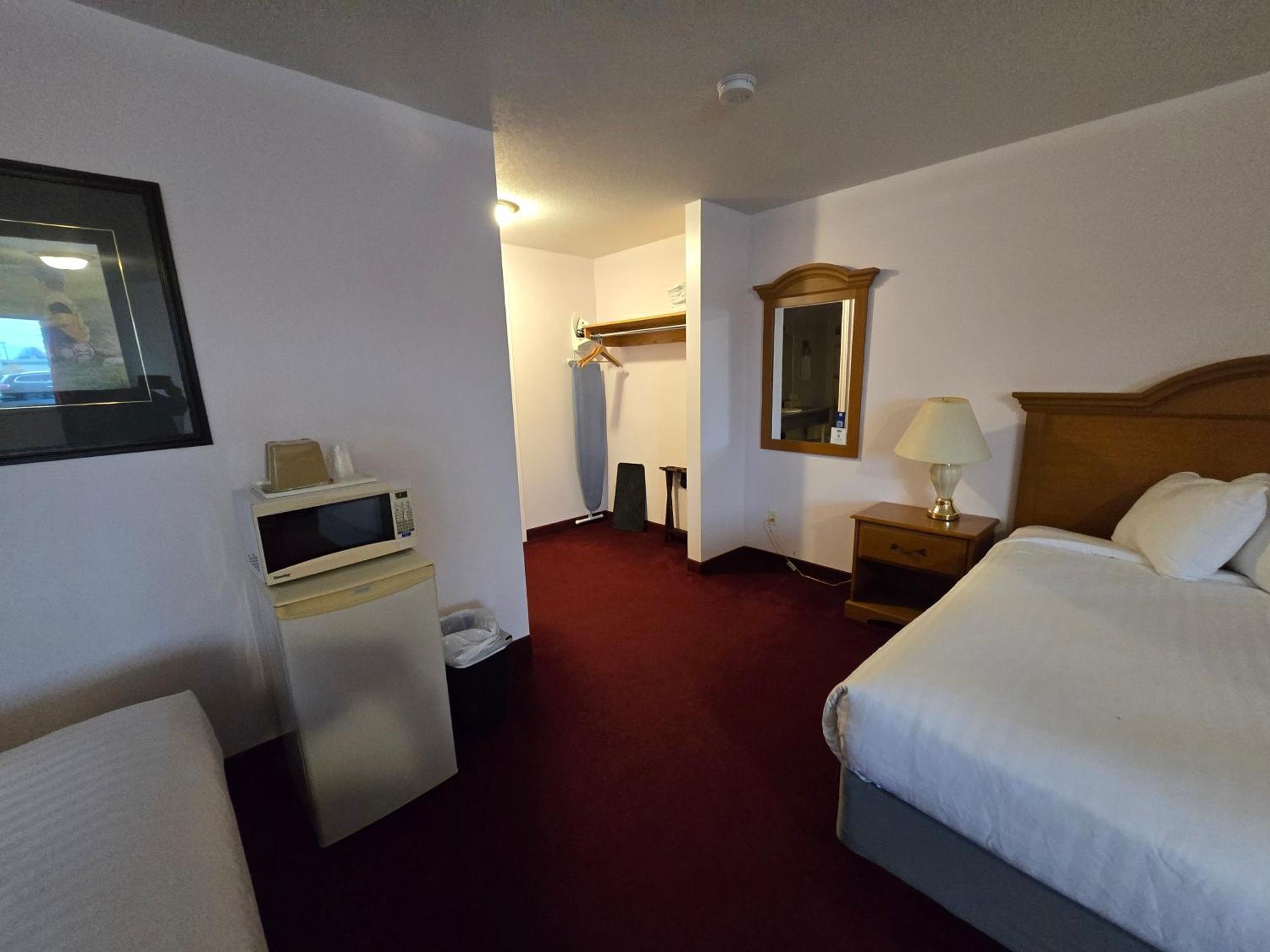 ทราเวลลอดจ์ บาย วินด์แฮม พอร์ต เอลกิ้น Motel พอร์ตเอลกิน ภายนอก รูปภาพ