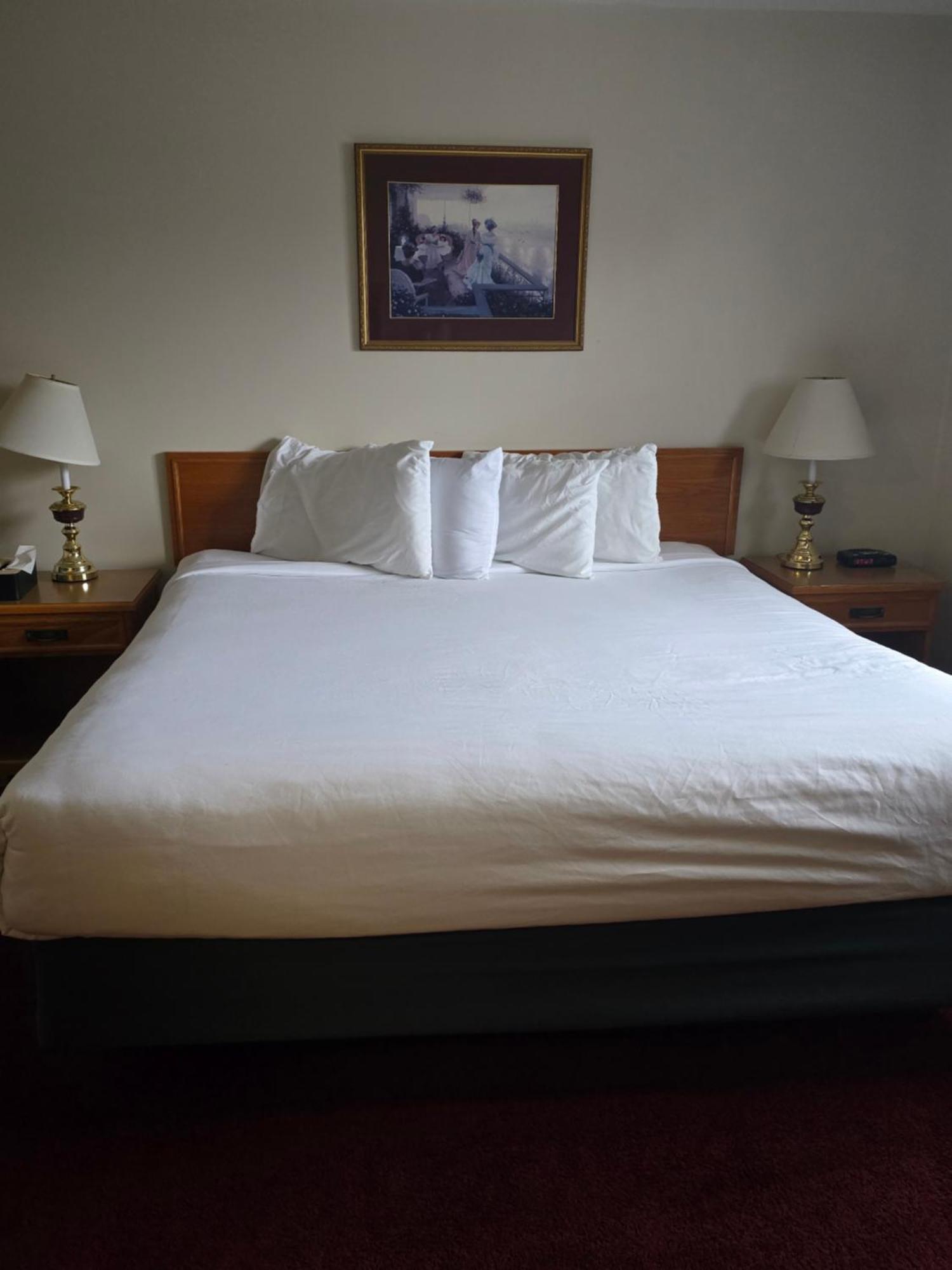 ทราเวลลอดจ์ บาย วินด์แฮม พอร์ต เอลกิ้น Motel พอร์ตเอลกิน ภายนอก รูปภาพ